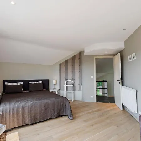Cozy Holiday In With Sauna And Jacuzzi Malmedy
