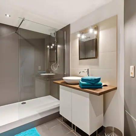 Cozy Holiday In With Sauna And Jacuzzi *